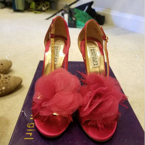 Badgley Mischka Hot Pink Pump Size 6